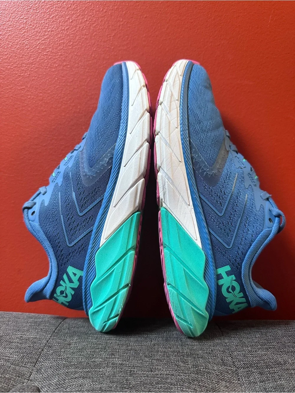 HOKA One One Arahi 5 Blue Size Women’s 6.5